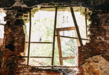 Hurricane-Affected Schools and Libraries Offered Emergency USF Relief