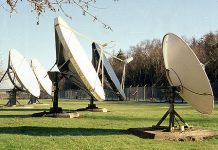 FCC Extends C-Band Registrations to October 17, Freezes Space Station Applications