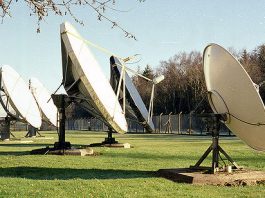 FCC Extends C-Band Registrations to October 17, Freezes Space Station Applications